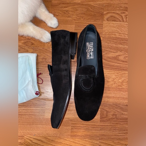 Ferragamo Men's Libero Gancio Suede Loafers - Picture 13 of 14